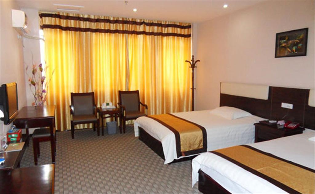 Wudangshan Yinjie Holiday Hotel Danjiangkou Quarto foto